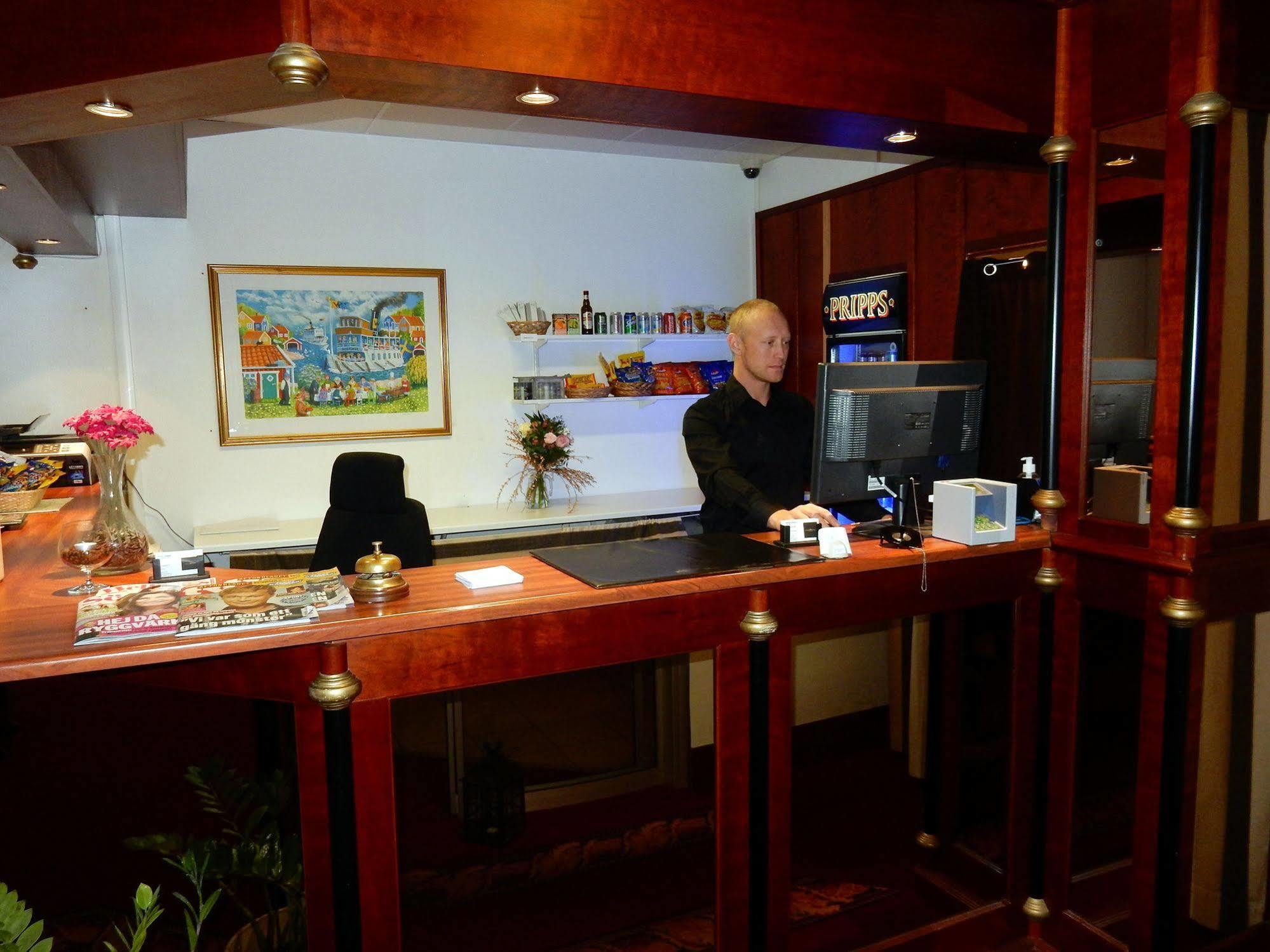 Grand Hotell Bollnaes Ngoại thất bức ảnh